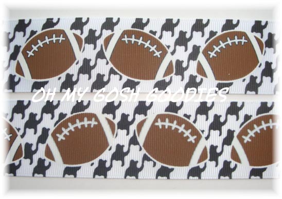 1.5 HOUNDSTOOTH FOOTBALL - 5 YARDS