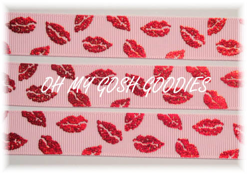 7/8 RED FOIL SMOOCHIE LIPS PINK - 5 YARDS