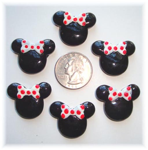 2PC MINNIE 2 WHITE / RED BOW RESIN